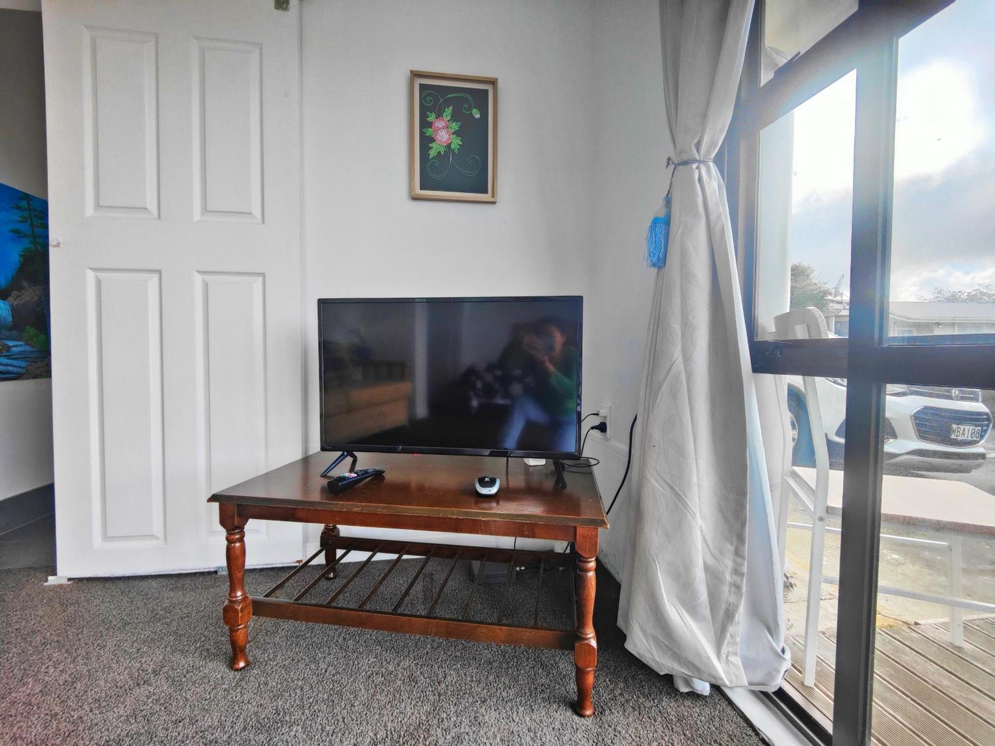 From 160 For Two Bedrooms Property In Wellington Exteriér fotografie