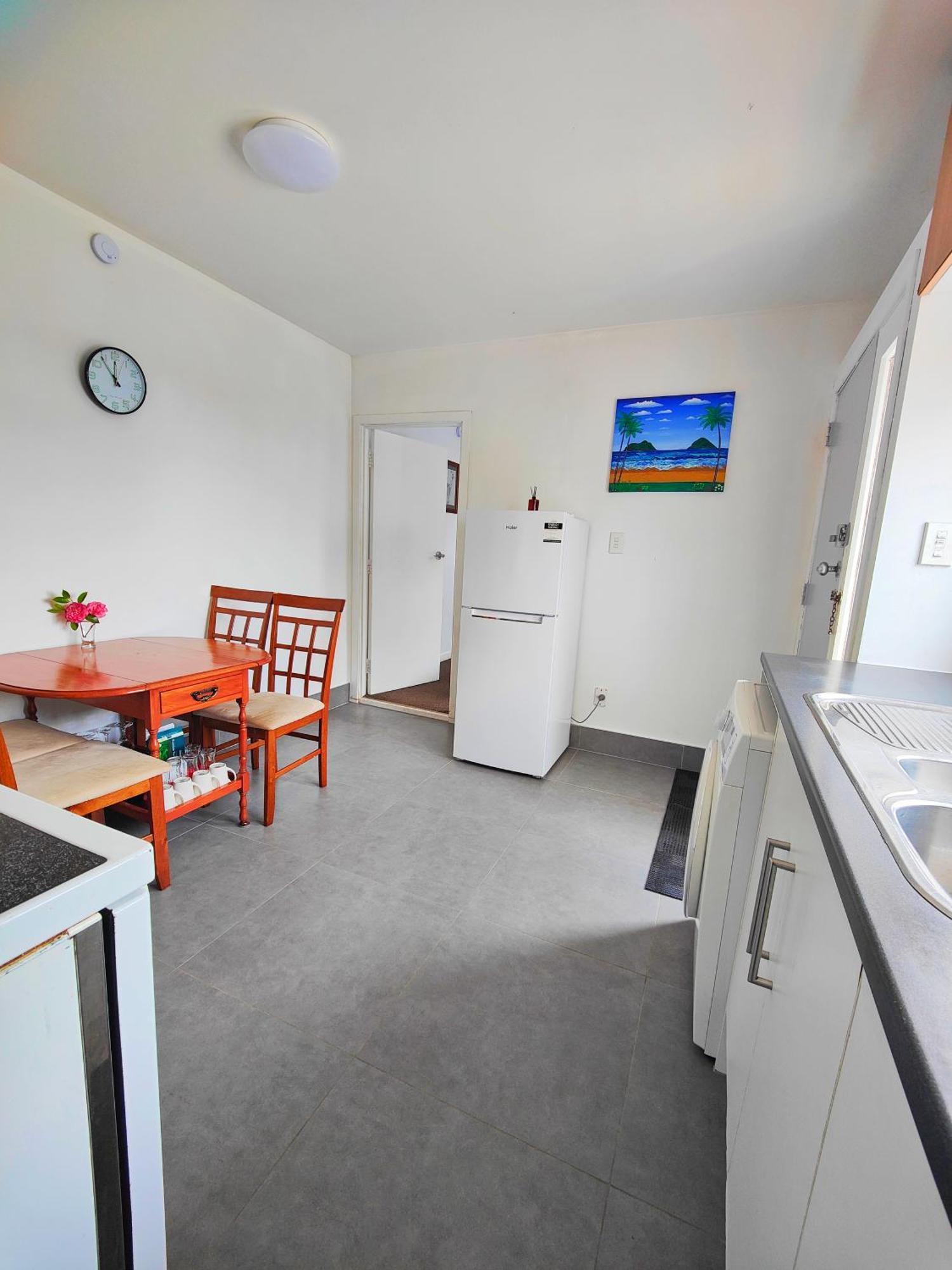 From 160 For Two Bedrooms Property In Wellington Exteriér fotografie